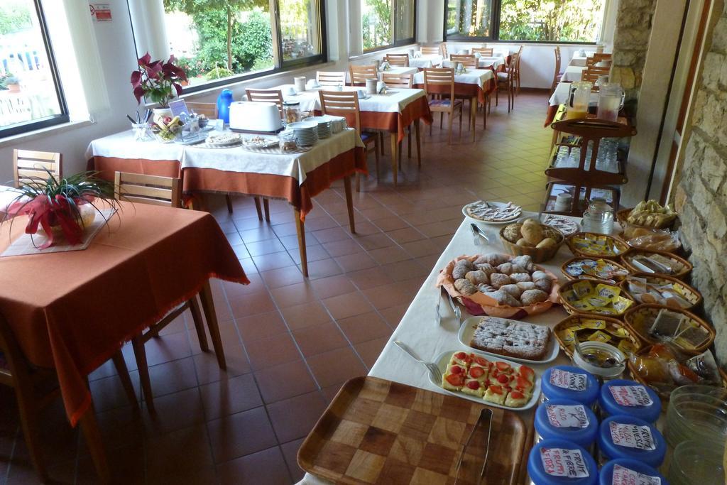 ليدو دي كامايوري Hotel Versilia المظهر الخارجي الصورة