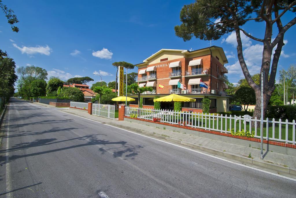 ليدو دي كامايوري Hotel Versilia المظهر الخارجي الصورة
