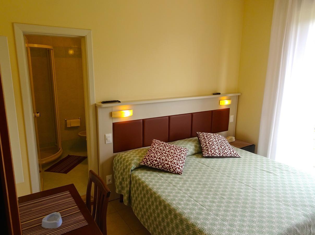 ليدو دي كامايوري Hotel Versilia المظهر الخارجي الصورة